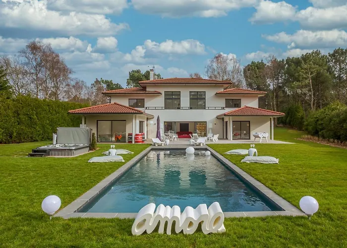 House Zyx